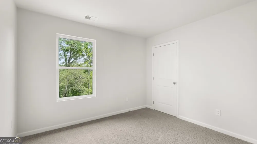 1391 Lincoln LN Braselton, GA 30517