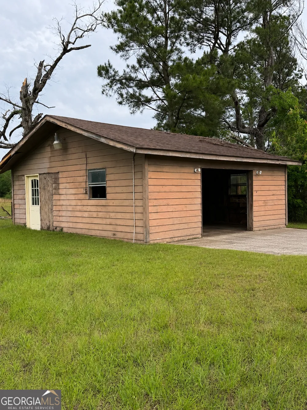 1087 Green Morgan School RD Clyo, GA 31303