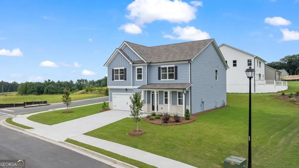 1356 Lincoln LN Braselton, GA 30517