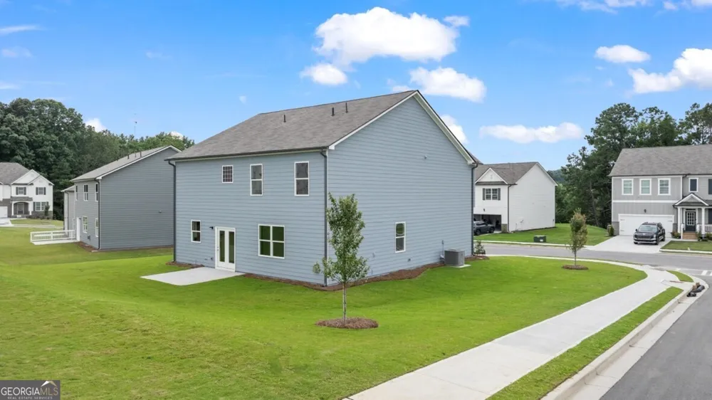1356 Lincoln LN Braselton, GA 30517