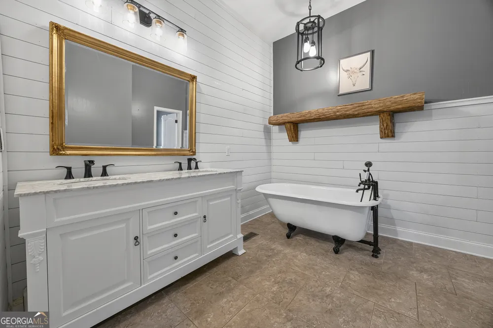 482 Miners Mountain RD Sautee Nacoochee, GA 30571