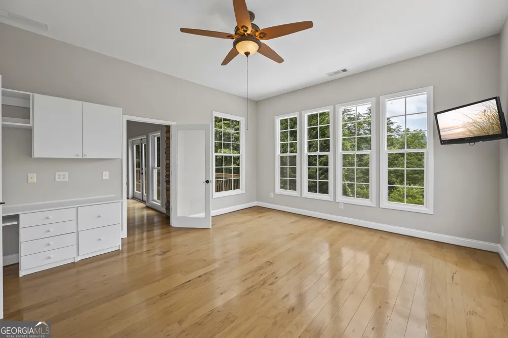 482 Miners Mountain RD Sautee Nacoochee, GA 30571