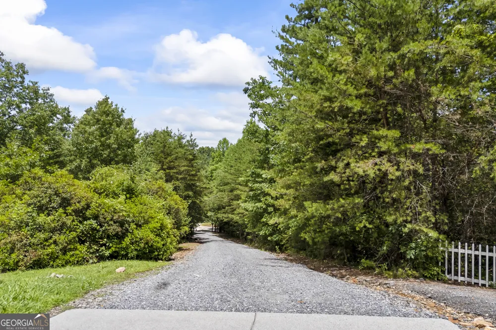 482 Miners Mountain RD Sautee Nacoochee, GA 30571