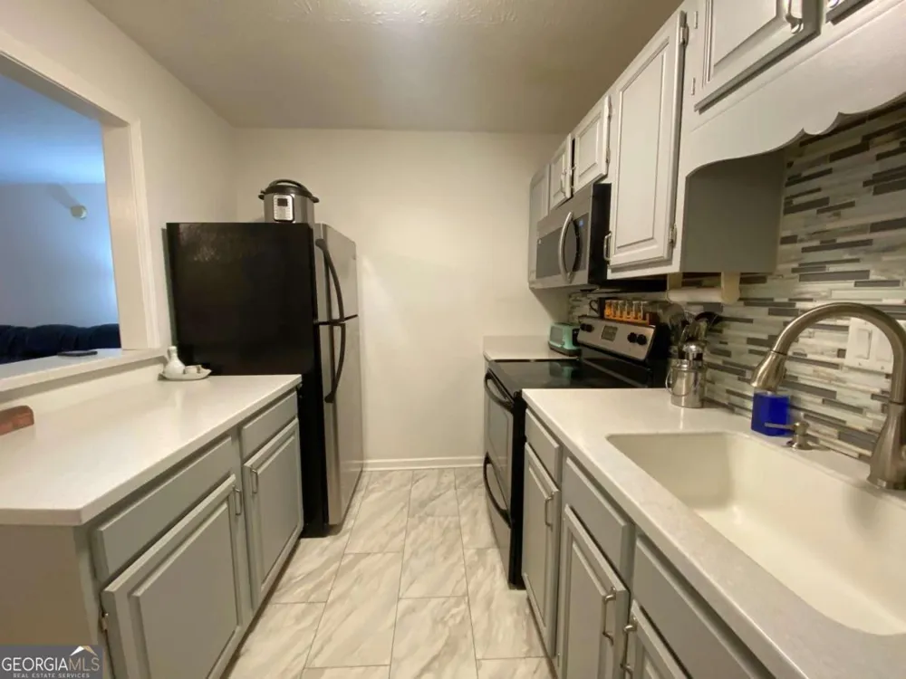 3934 WOODRIDGE WAY Tucker, GA 30084
