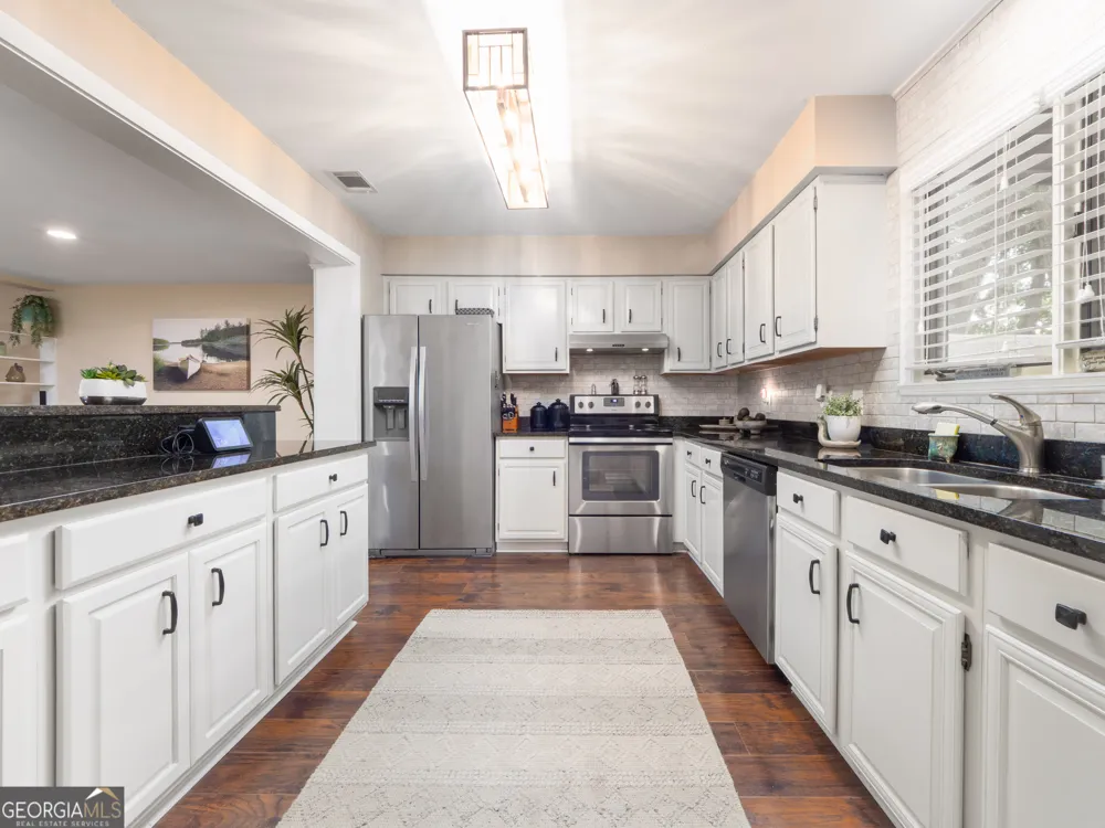 101 Barkentine CT St. Simons, GA 31522