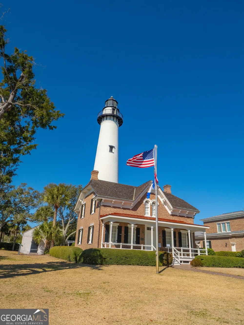 101 Barkentine CT St. Simons, GA 31522