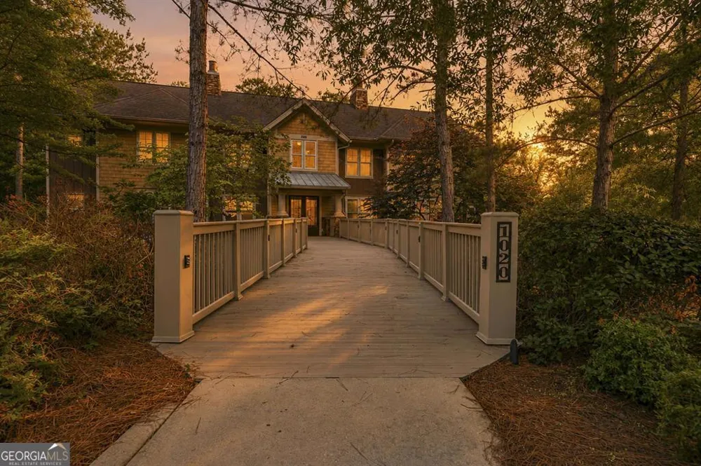 1020C Tailwater Greensboro, GA 30642