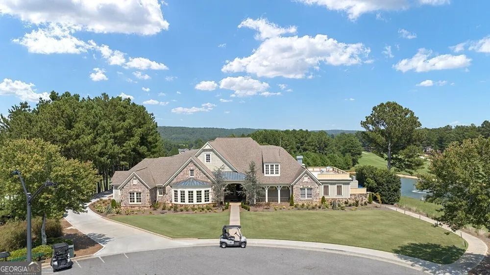 1135 Lost Creek PKWY Dallas, GA 30132