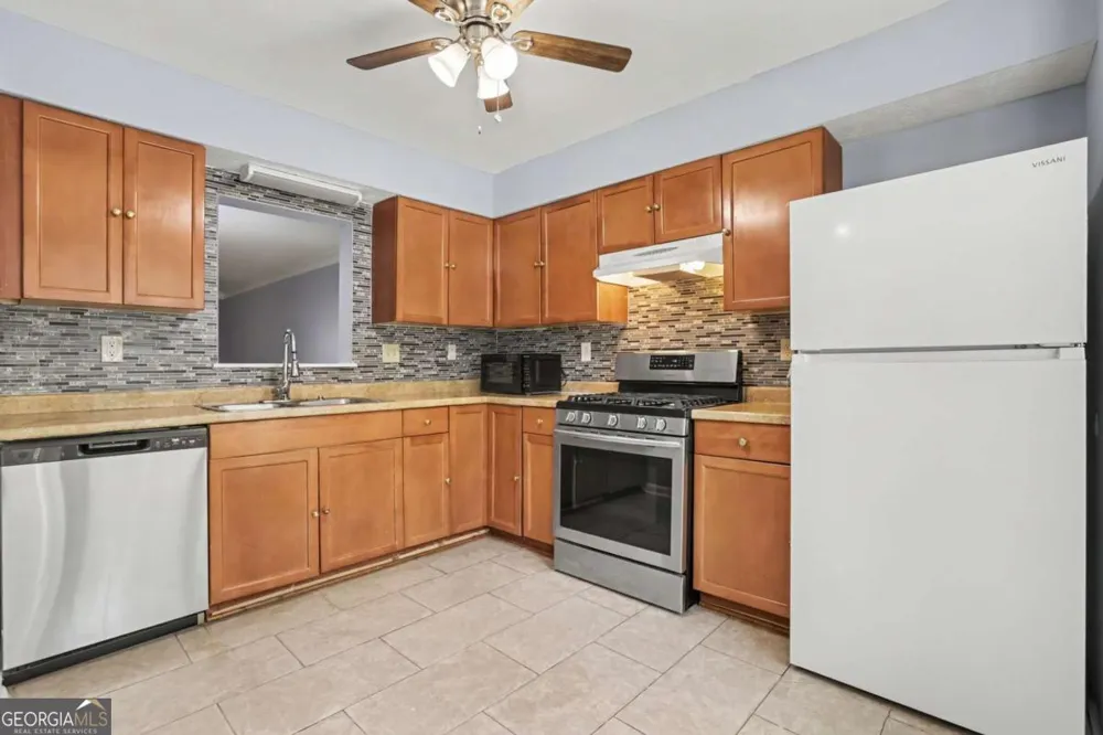 5582 Stonington Trac PKWY Stone Mountain, GA 30087
