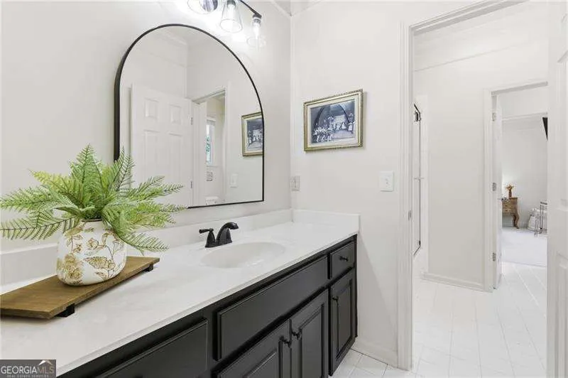 360 Coach House LN Milton, GA 30004