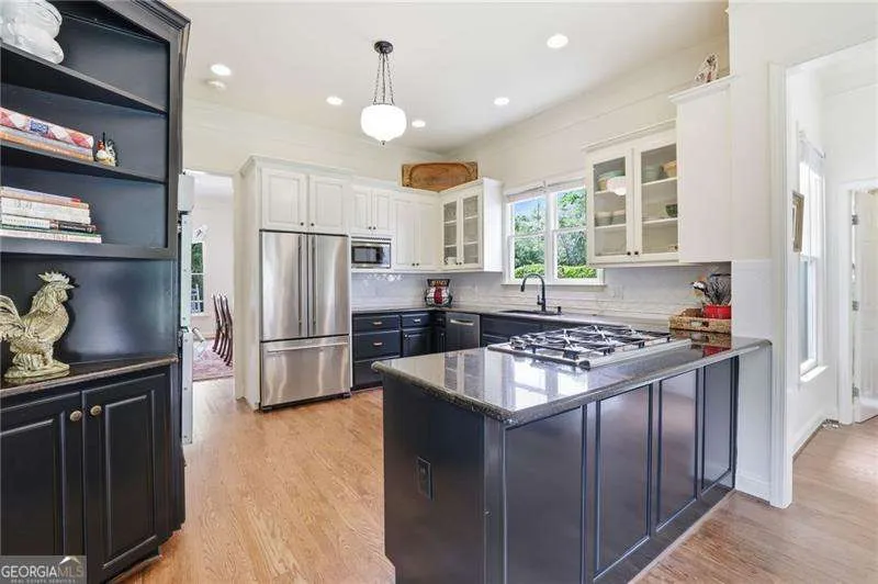 360 Coach House LN Milton, GA 30004