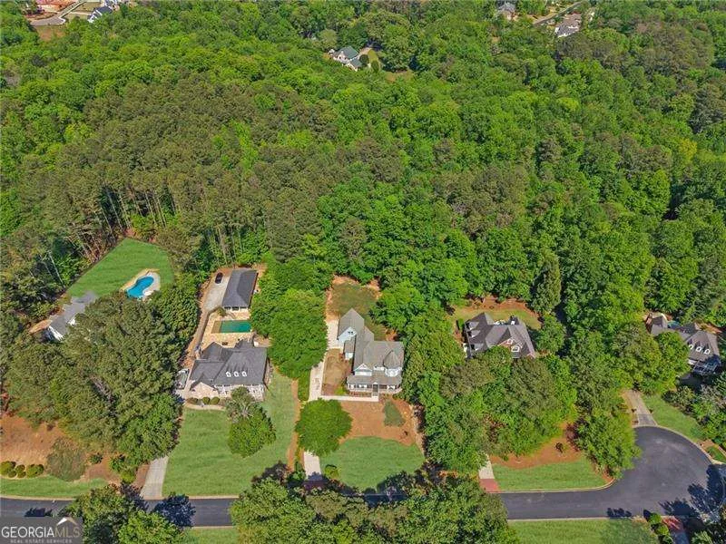 360 Coach House LN Milton, GA 30004