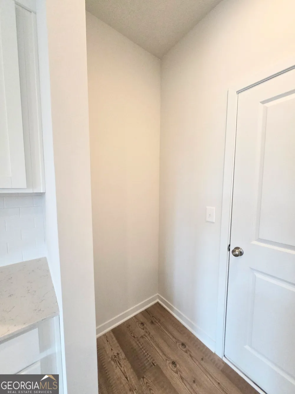 1323 Farmers LOOP Austell, GA 30106