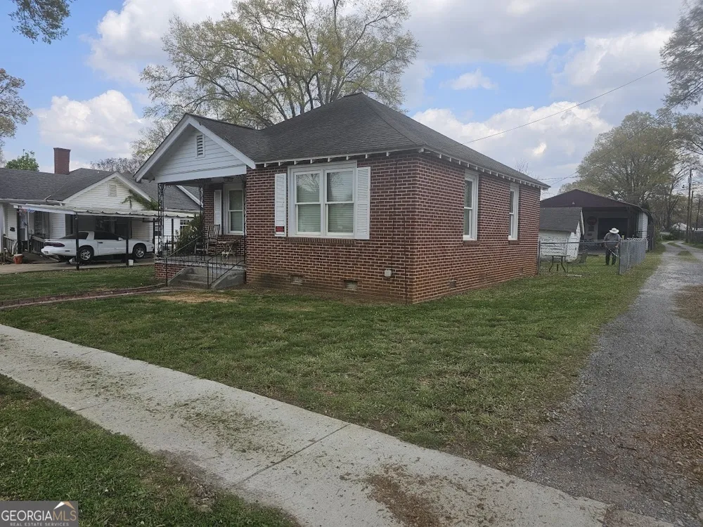 2001 First AVE Rockmart, GA 30153