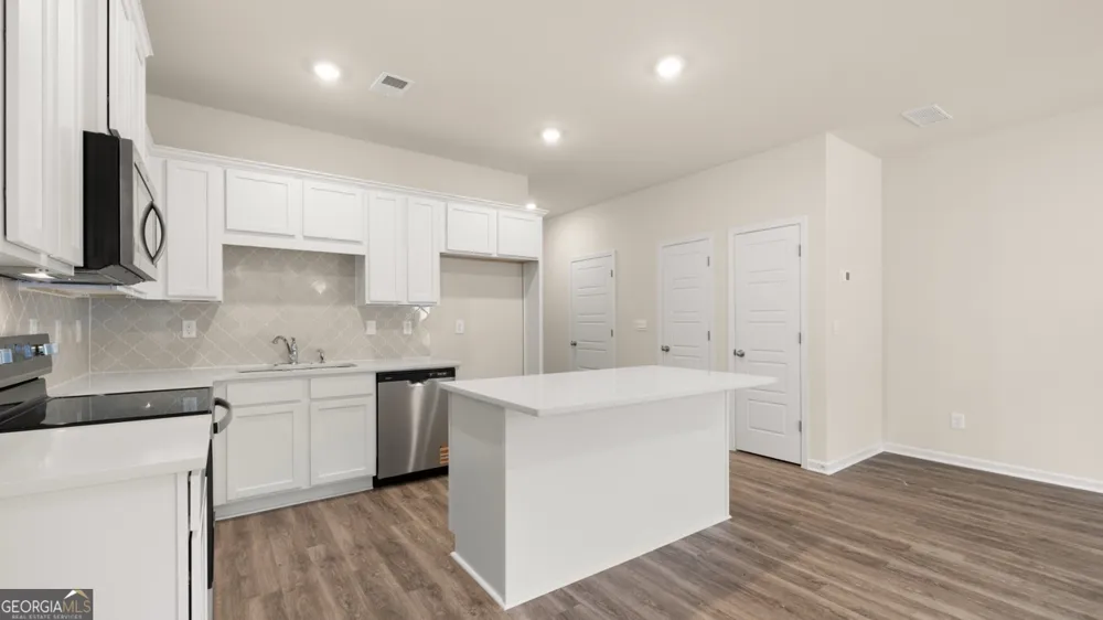 206 Kenmore CIR Perry, GA 31069