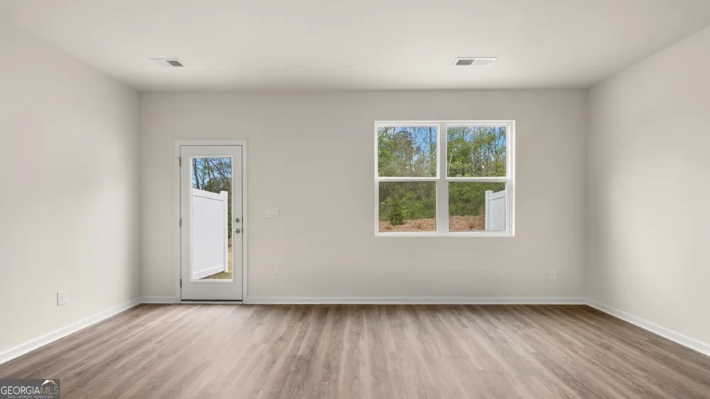 206 Kenmore CIR Perry, GA 31069