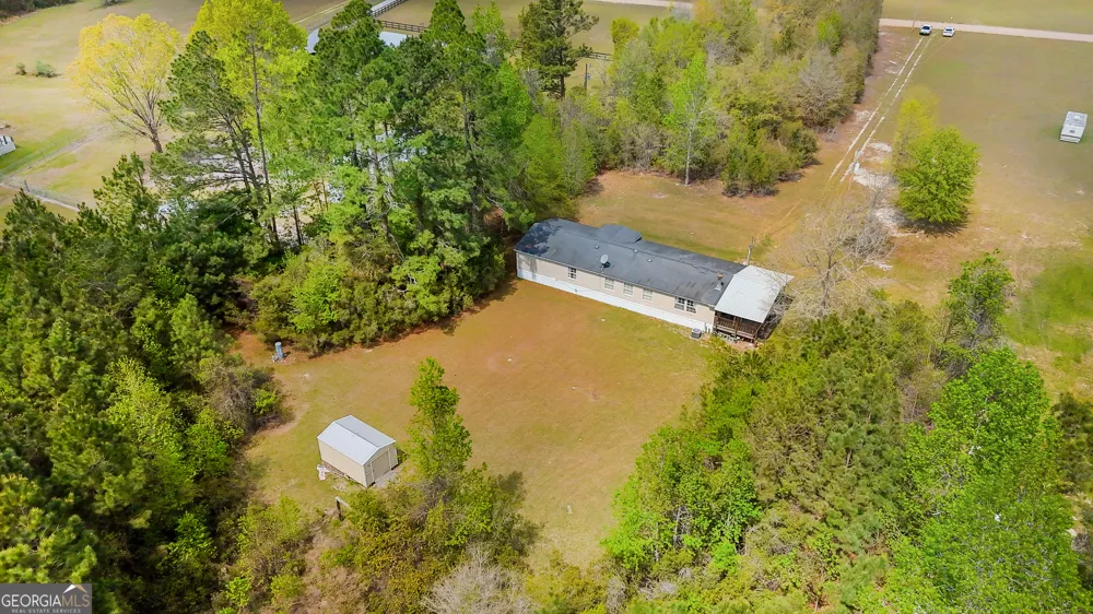 1298 Lee RD Pembroke, GA 31321