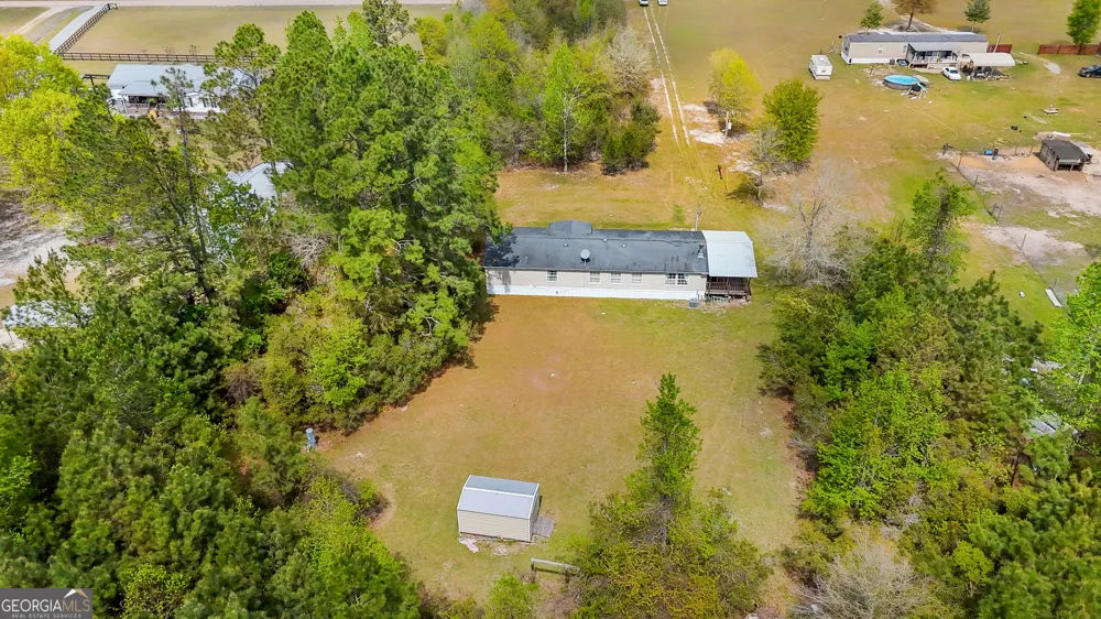 1298 Lee RD Pembroke, GA 31321