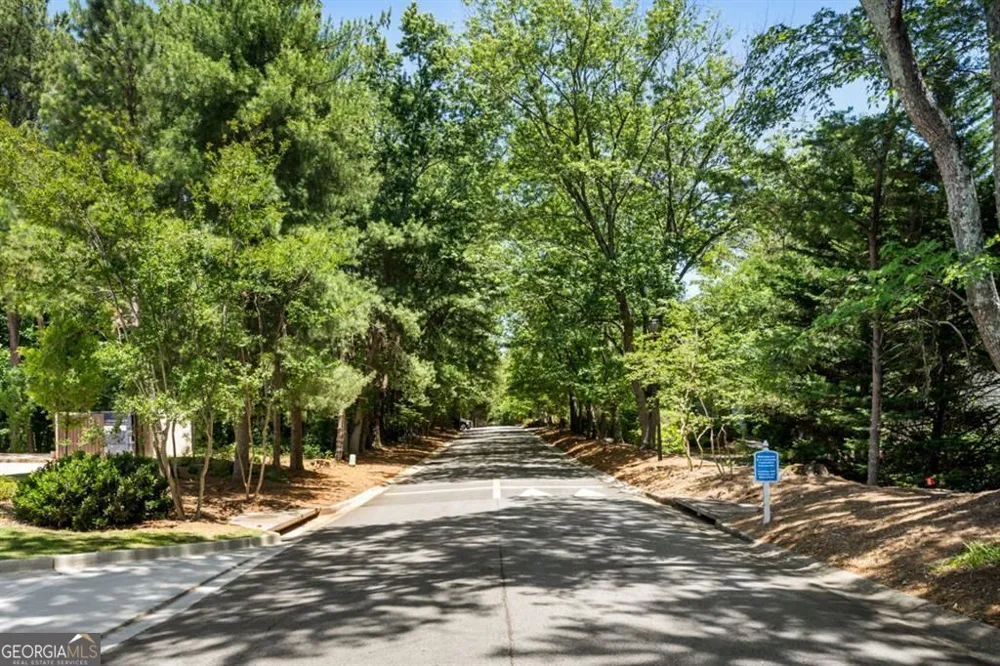 6176 Wintergreen RD Norcross, GA 30093