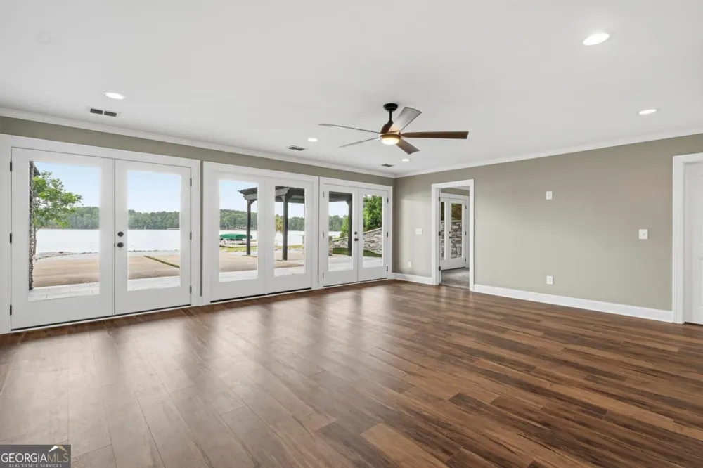 2560 Swords RD Greensboro, GA 30642