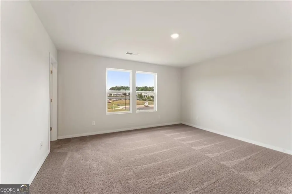 1383 Farmers LOOP Austell, GA 30106