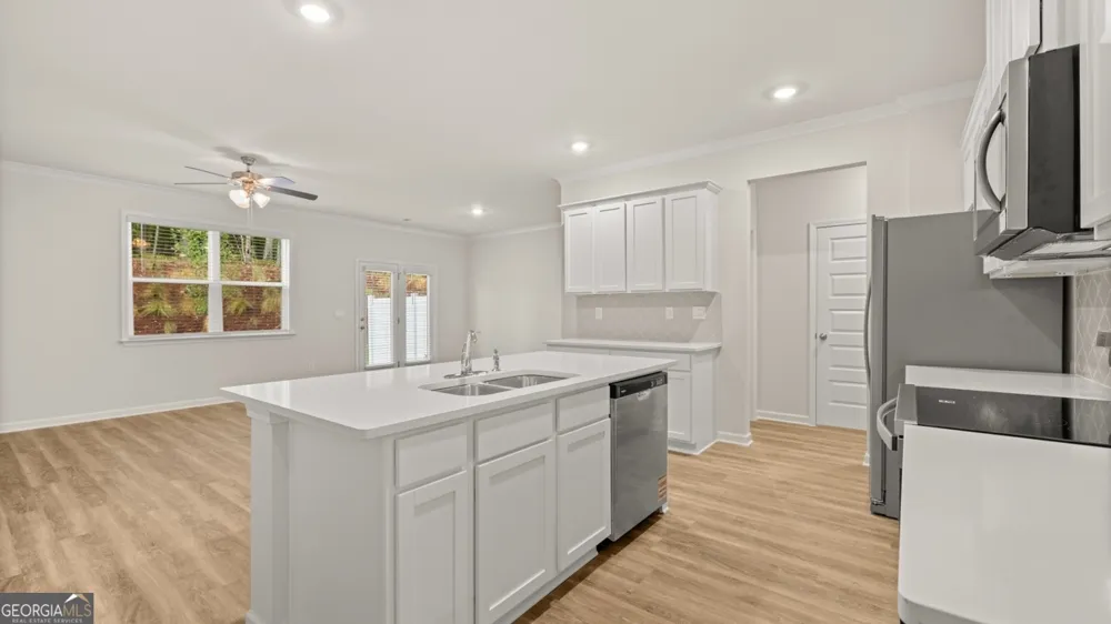 430 Silver Moon DR Loganville, GA 30052