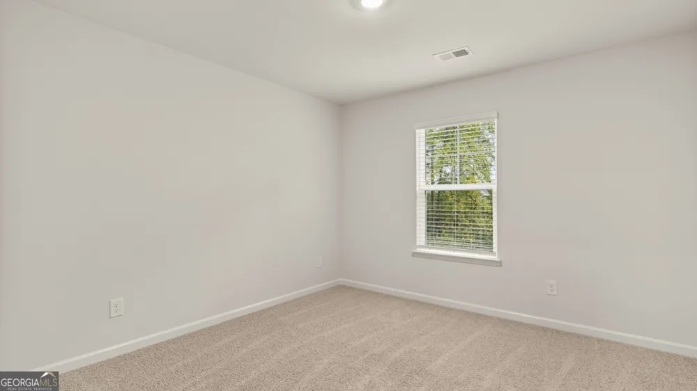 430 Silver Moon DR Loganville, GA 30052