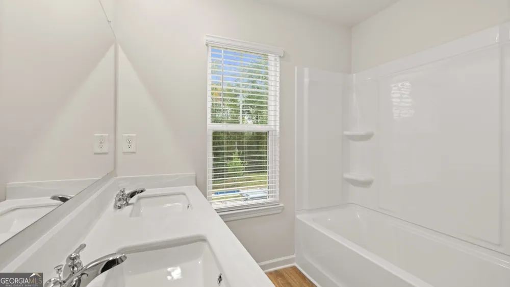 430 Silver Moon DR Loganville, GA 30052