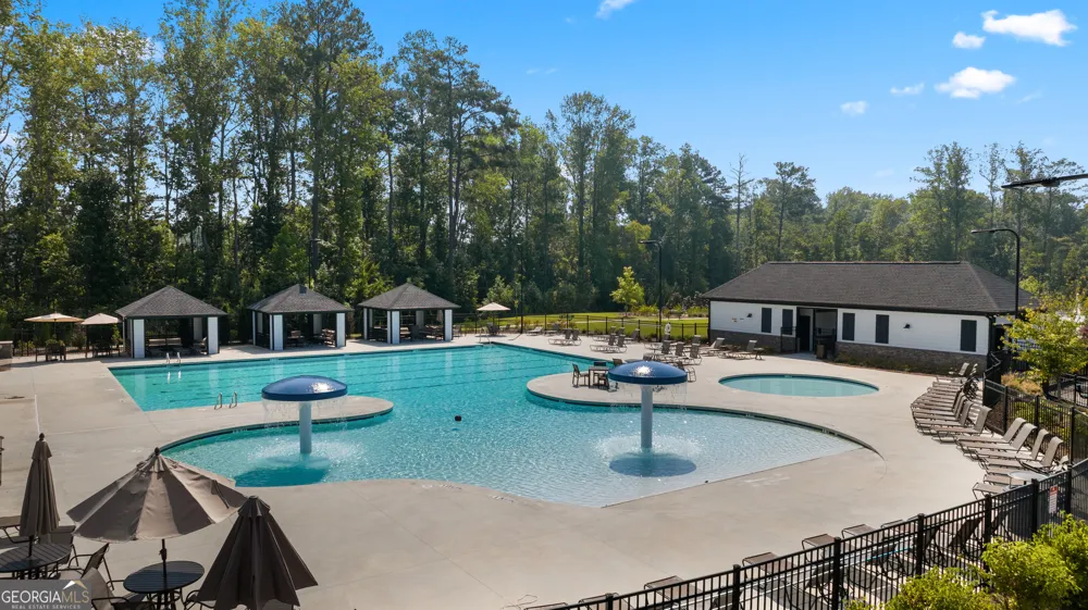 430 Silver Moon DR Loganville, GA 30052