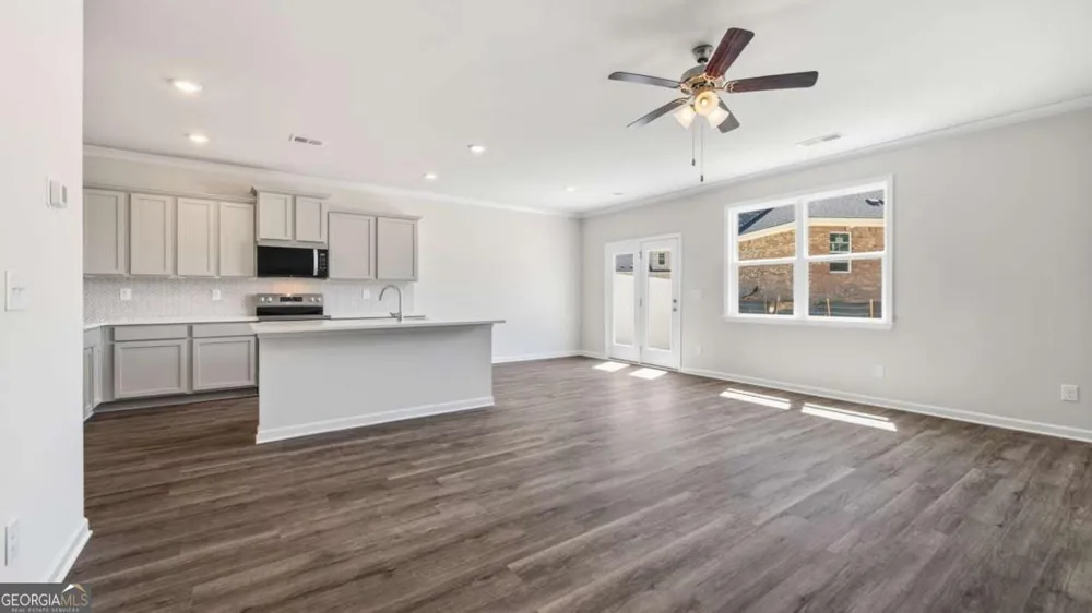 490 Silver Moon Loganville, GA 30052