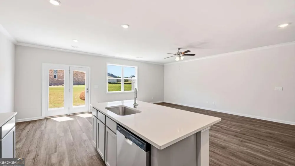 490 Silver Moon Loganville, GA 30052