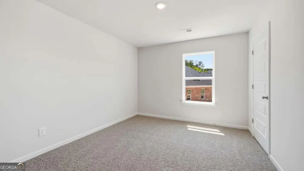490 Silver Moon Loganville, GA 30052