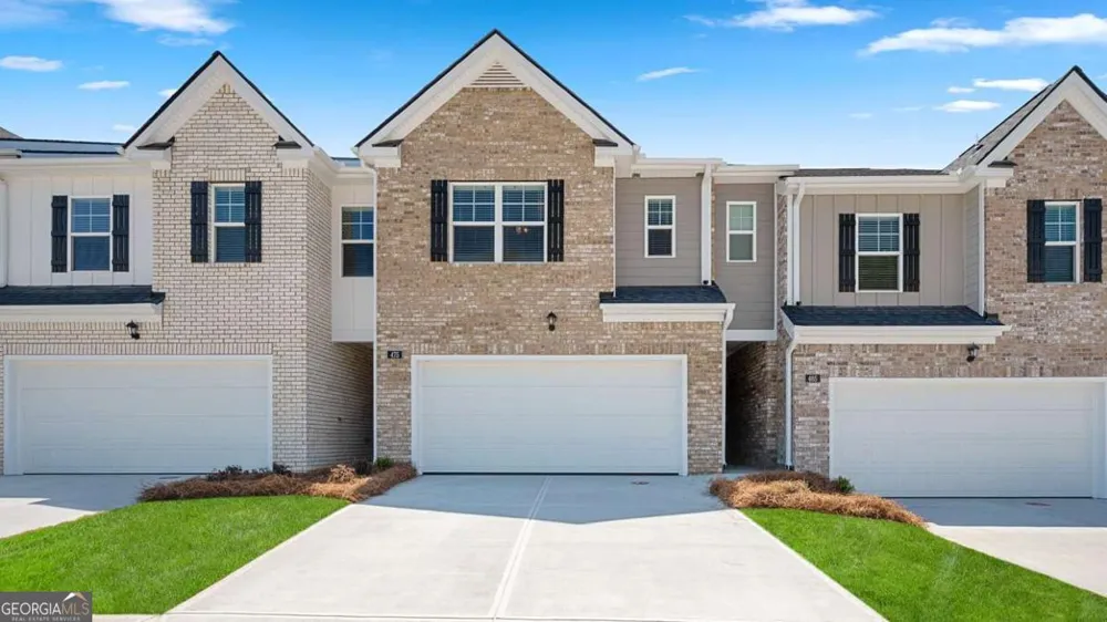 490 Silver Moon Loganville, GA 30052