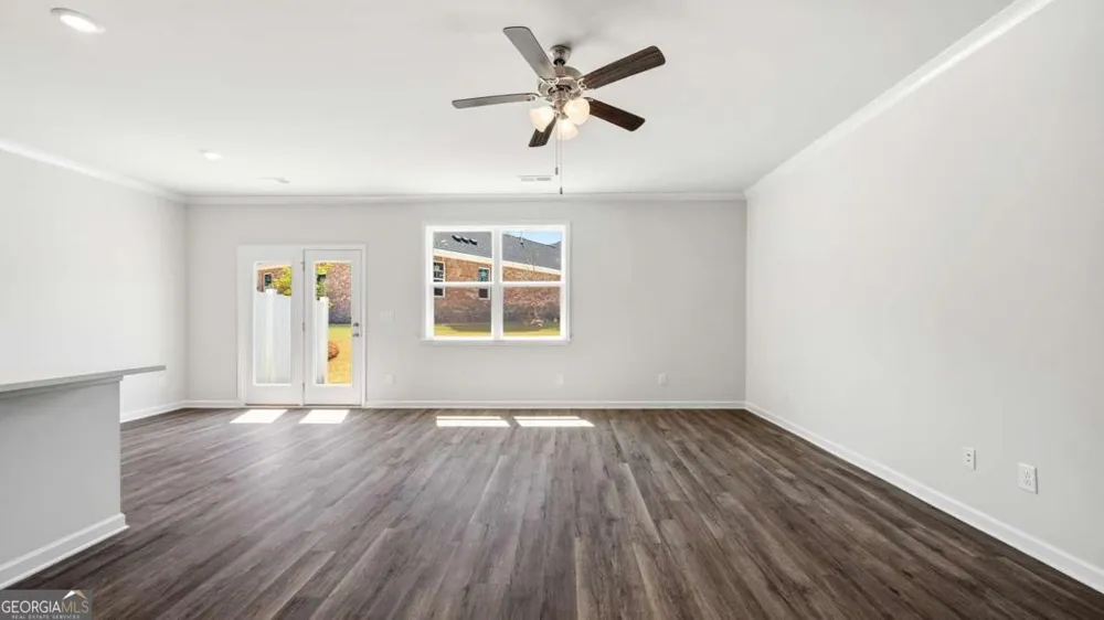 490 Silver Moon Loganville, GA 30052