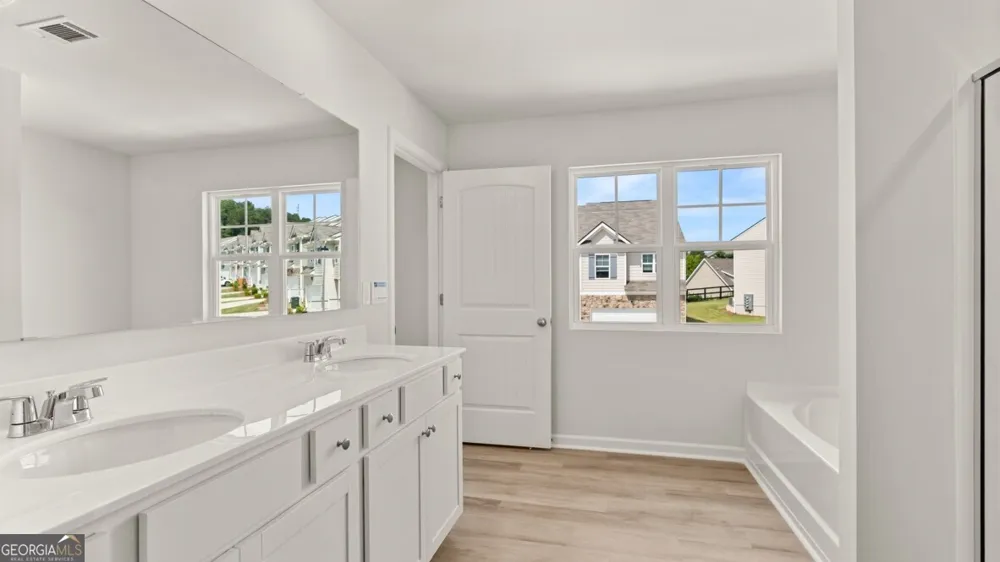 37 Rustin RDG Dahlonega, GA 30533