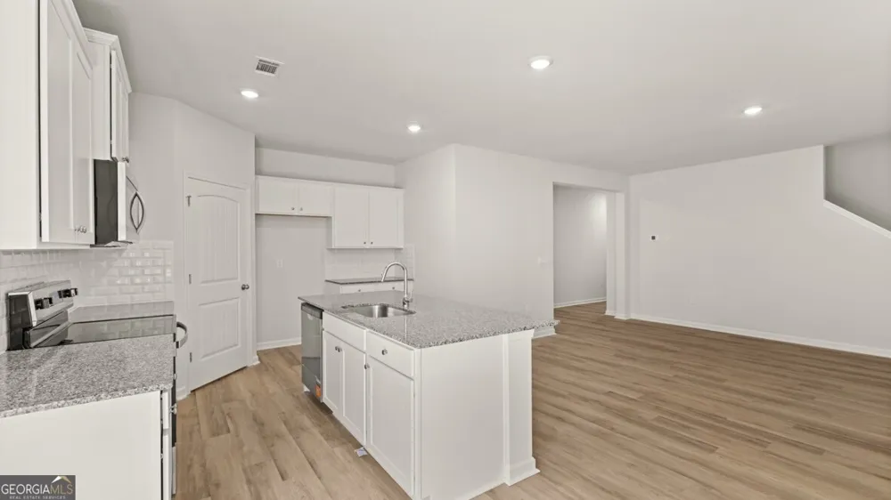 37 Rustin RDG Dahlonega, GA 30533