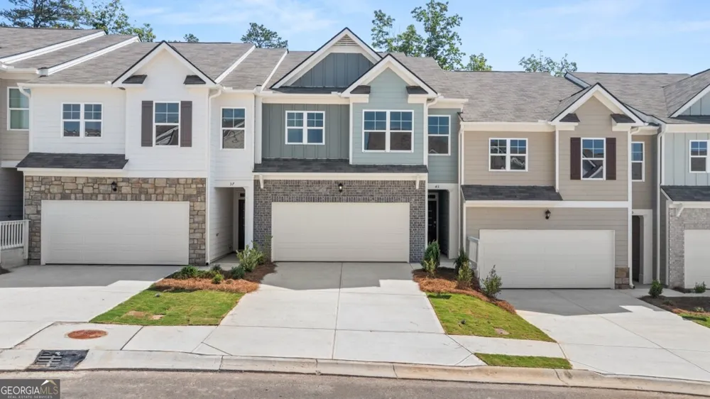 43 Rustin RDG Dahlonega, GA 30533