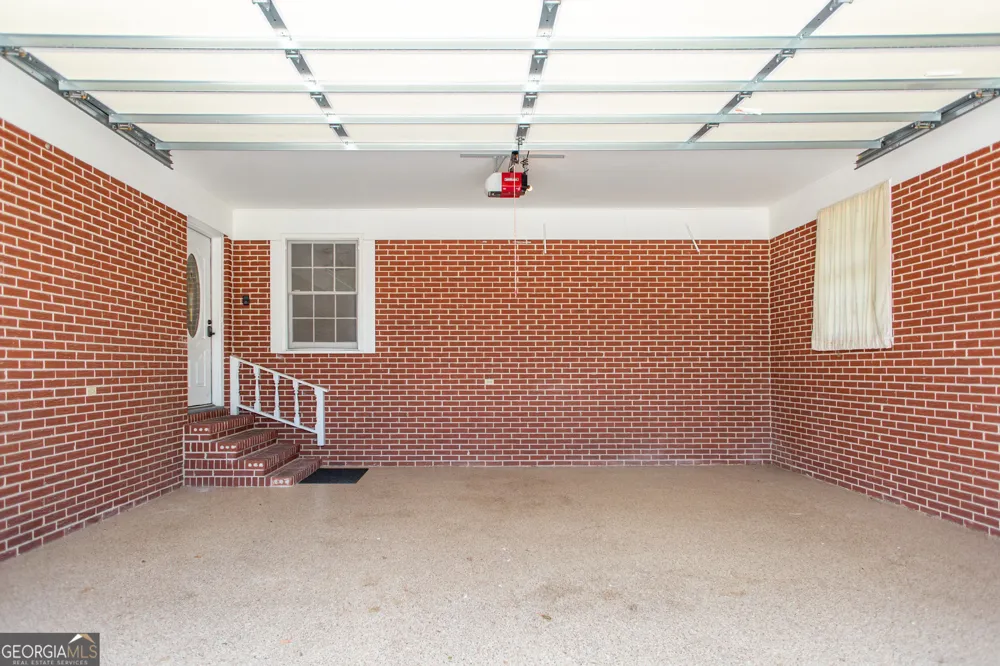 1708 City BLVD Waycross, GA 31501