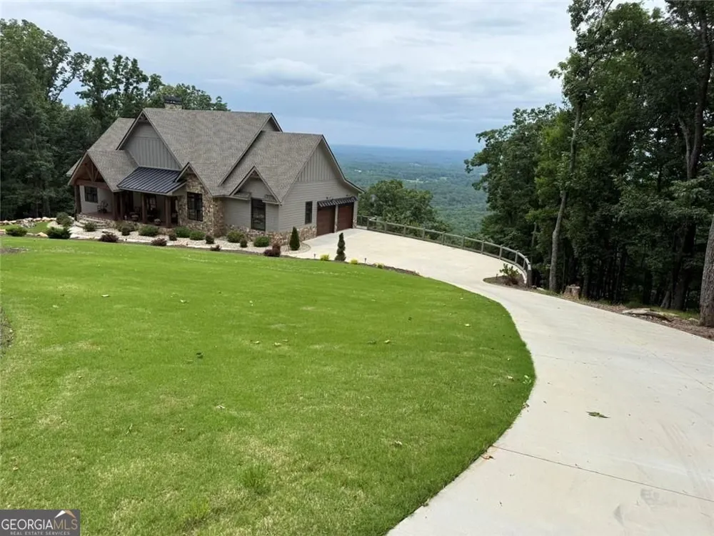 655 Mountainside DR Cleveland, GA 30528