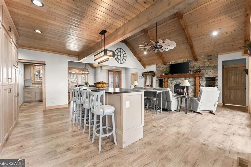 655 Mountainside DR Cleveland, GA 30528