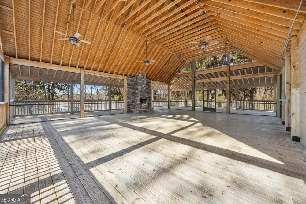 212 Bowline LN Kingsland, GA 31548