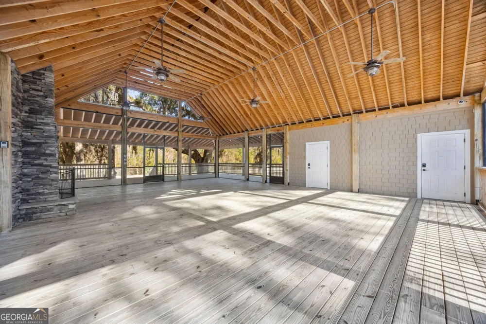 212 Bowline LN Kingsland, GA 31548