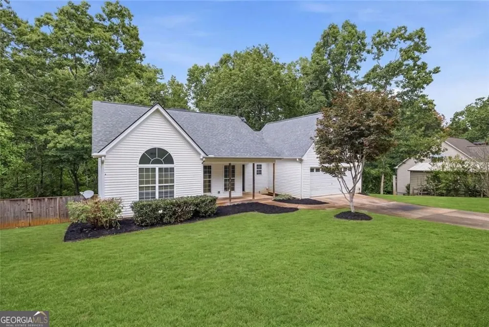 200 Hugh Stowers RD Dawsonville, GA 30534