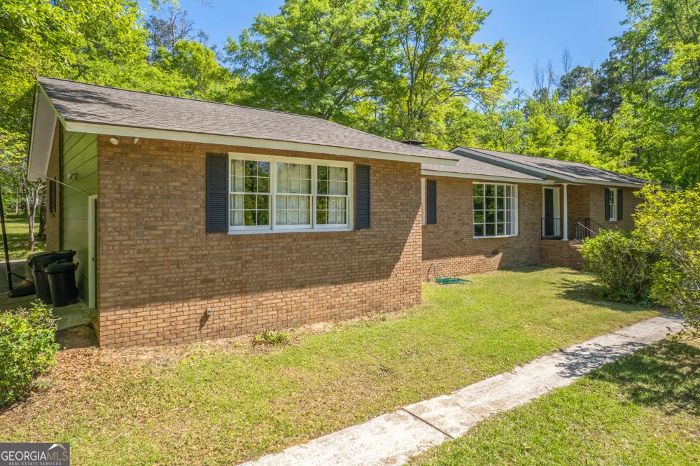 195 Marshall RD NE Milledgeville, GA 31061