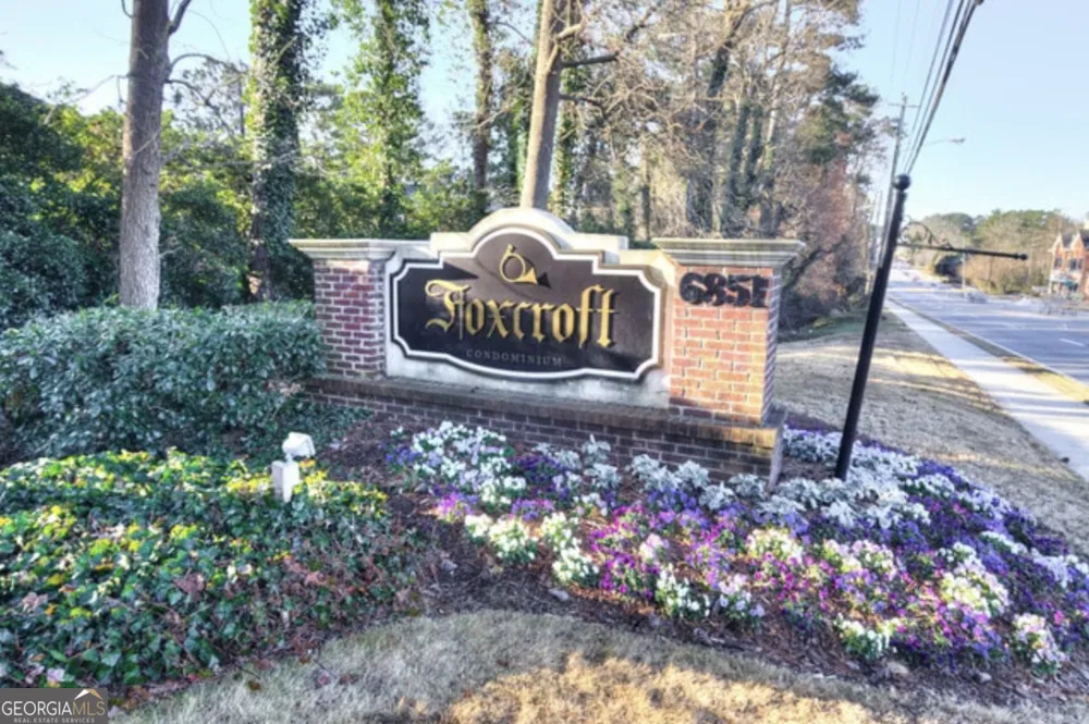 6851 Roswell RD Sandy Springs, GA 30328
