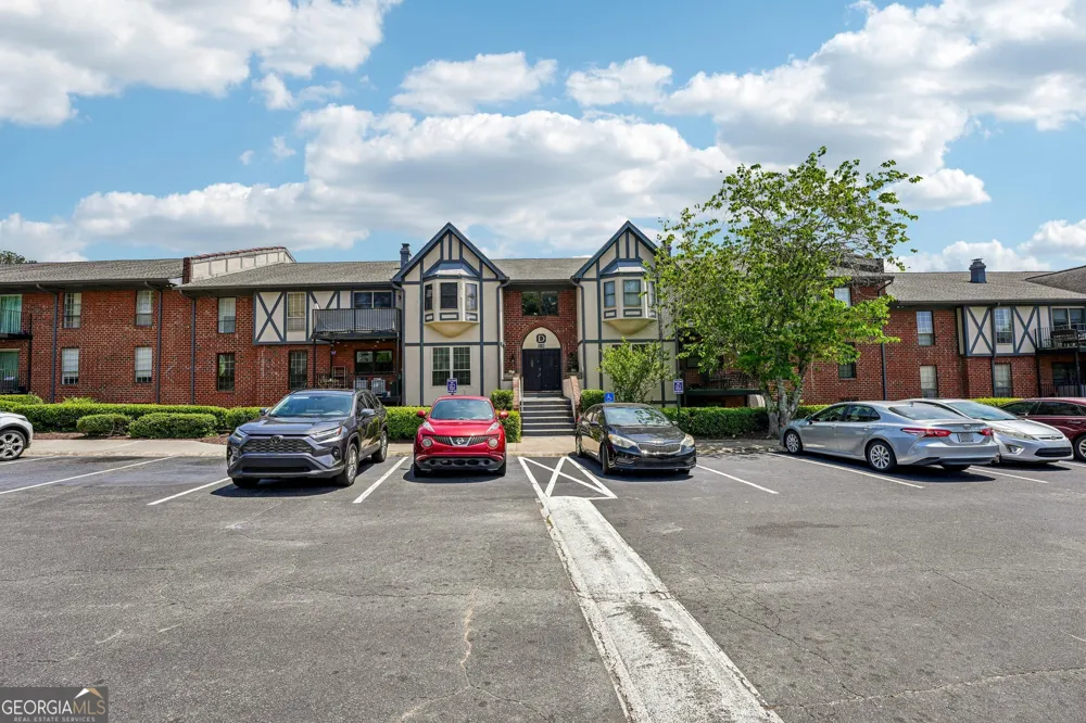 6851 Roswell RD Sandy Springs, GA 30328