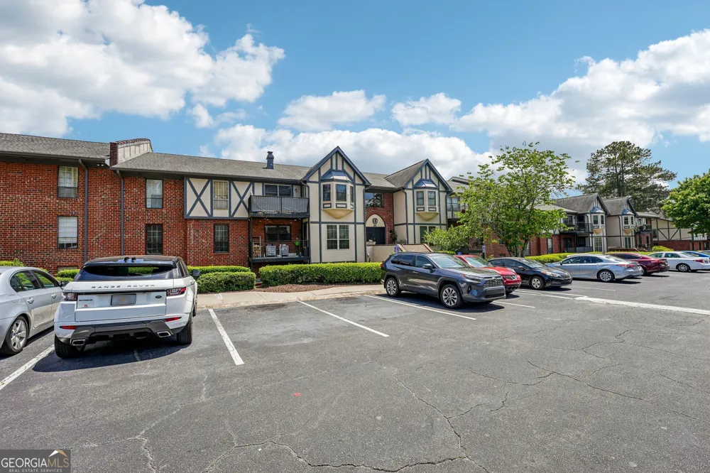 6851 Roswell RD Sandy Springs, GA 30328