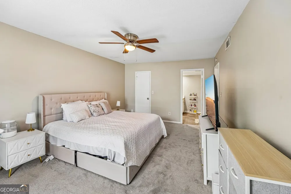 6851 Roswell RD Sandy Springs, GA 30328