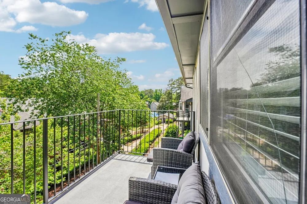 6851 Roswell RD Sandy Springs, GA 30328