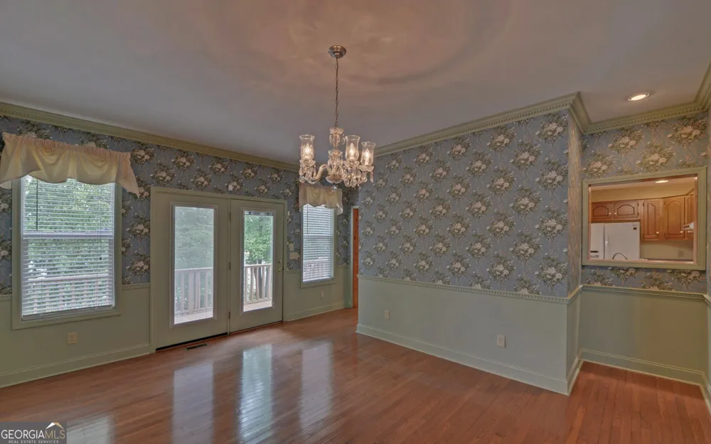 371 Shorewood CIR Toccoa, GA 30577